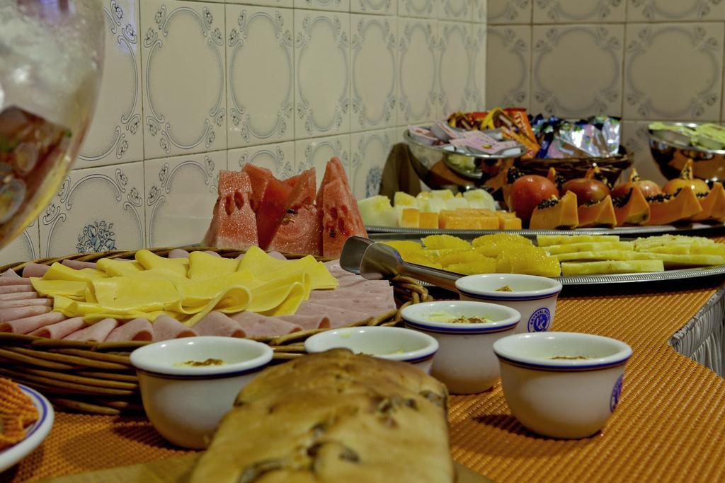 Krystal Hotel Manaus Luaran gambar